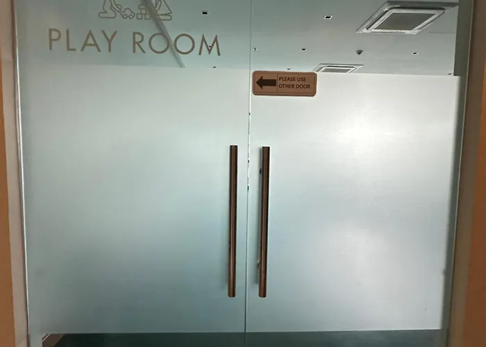 1 Bedroom Uptown Bgc Cozy Netflix 200mb Wi-fi Manila